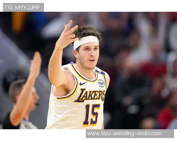 小里弗斯谈球队重建与开拓者表现直言能拿到第九名令人惊讶 小里弗斯谈球队重建与开拓者表现直言能拿到第九名令人惊讶